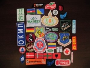 A csíkot eltérnek Nyilak (gépi hímzés sorrendben) A csík eltérnek chevrons