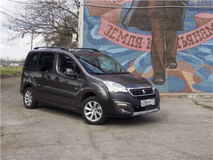 Citroen berlingo - recenzii, prețuri, videoclipuri, specificații ale Citroen Berlingo