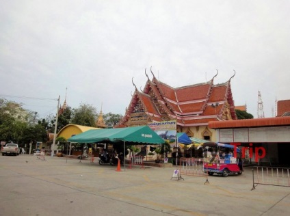 Hua Hin attrakciók - templomok, képernyővel rendelkező eszközön, piacok, retro falu