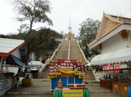 Hua Hin attrakciók - templomok, képernyővel rendelkező eszközön, piacok, retro falu