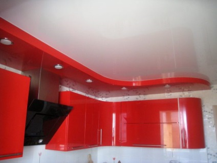 Două niveluri de tavan în bucătăria de ghips-carton - fotografie, montaj, materiale, opțiuni
