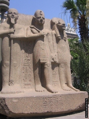 Piramidele egiptene, piramida din Cheops, Cairo