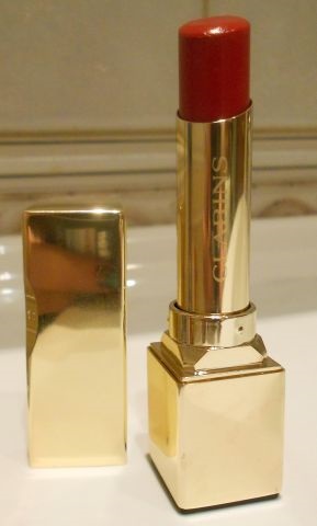 Lipstick clarins rouge prodige (nuanta 121 rosu prodige) - recenzii, fotografii si pret