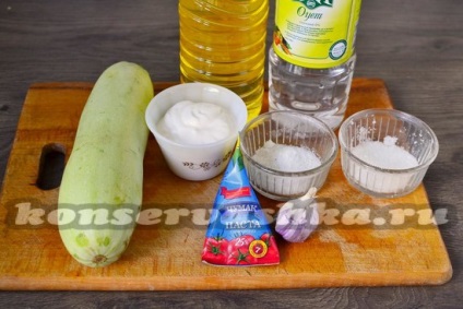 Squash kaviár majonéz és paradicsompüré a téli, a recept egy fotót