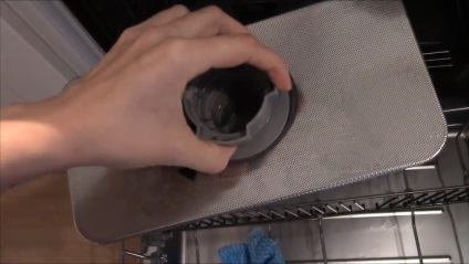 Cum să curățați mașina de spălat vase la domiciliu (din grăsime și spumă)