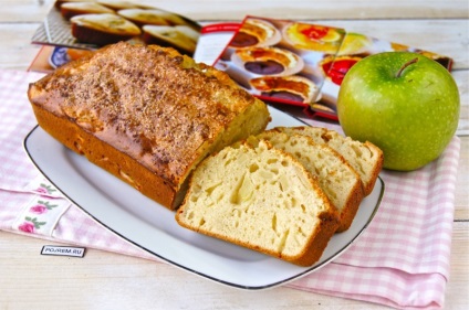 Cake almával - lépésről lépésre recept, hogyan kell főzni fotókkal