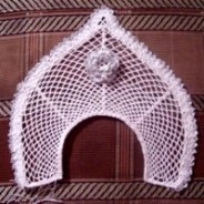 Crown și crochete kokoshniki