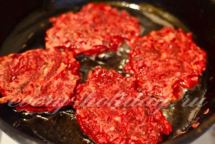 Szelet répából, a legfinomabb recept fényképpel (répa) Szelet répából, a legfinomabb recept egy fotó