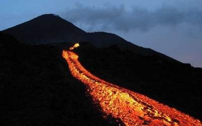 Cele mai bune locuri pentru cei care visează să vadă o erupție vulcanică