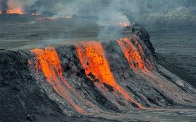 Cele mai bune locuri pentru cei care visează să vadă o erupție vulcanică