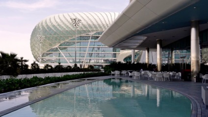 Cel mai bun parc de distracții din Abu Dhabi Ferrari Park (ferrari)