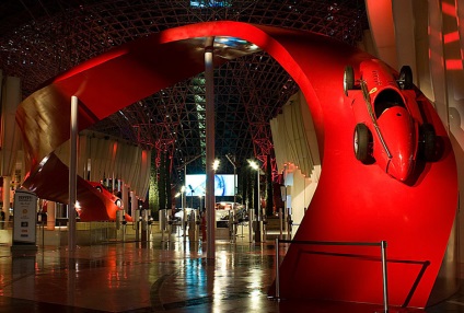 Cel mai bun parc de distracții din Abu Dhabi Ferrari Park (ferrari)