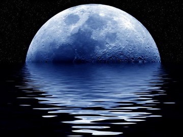 Apa lunii - Vesta
