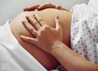 Impunerea forcepsului obstetric la livrare