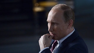Semmi új, Putyin azt mondta Clinton képest Hitler - RIA Novosti