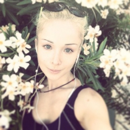 Hírek Valeria Lukyanova - Odessa Barbie megmutatni, hogyan néz ki smink nélkül - fotók, hírek