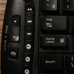 Privire de ansamblu asupra desktop-ului fără fir logitech mx 5500 (mouse-ul tastaturii)