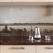 Decorarea fațadelor și suprafețelor de sticlă ale bucătăriei