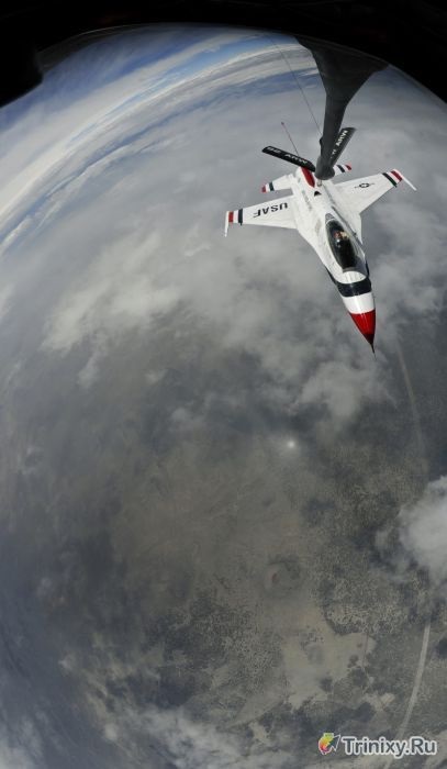 Veszélyes utántöltő repülőgépek a levegőben (50 kép) - triniksi (teljesen) Veszélyes utántöltő repülőgépek a levegőben (50 kép) - triniksi