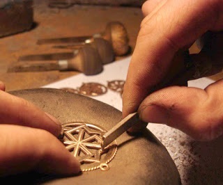 Caracteristici ale creării de amulete, lumea festivă
