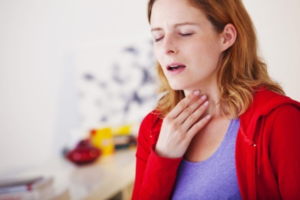 Umflarea gâtului cu angina ce trebuie făcută, cum să eliminați, decât să tratezi