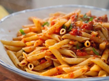Penne arabyata recept napenergia Olaszország (arabyata) Penne recept arabyata a napfényes Olaszország