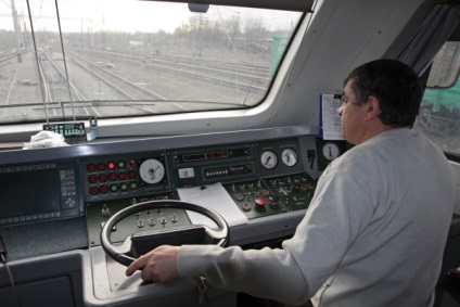 Pauzele în trenurile electrice - aceasta este o încălcare a drepturilor pasagerilor, canalul TV 360