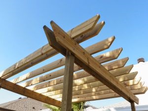 Pergola kezüket (kezek mutatják a mester osztály) Pergola kezük