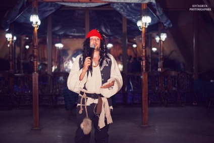Nuntă pirat în Magnitogorsk cu o fotografie