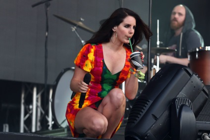 De ce noul album al lui Lana del Rey a condus din nou parada de hit - ziarul rusesc