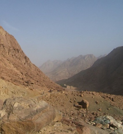 Utazzon Egyiptomba - Sinai hegy (Sinai) Utazzon Egyiptomba - Mount Sinai