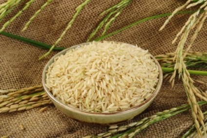 Éhomi nap a rizs - megoldást a problémára a túlsúly