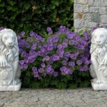 Sculpturi în grădină (59 fotografii) caracteristici ale fabricării produselor din lemn, beton, fotografii și video