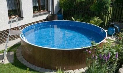 Specii de piscine prefabricate, caracteristici de instalare, reguli de funcționare, îngrijire, recomandări pentru alegere,