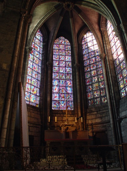 Chartres Katedrális és a titokzatos