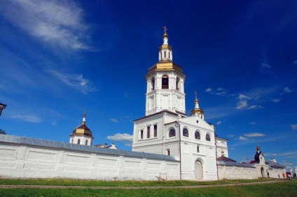 St-Znamensky Abalaksky Manastirea Istorie și fotografii