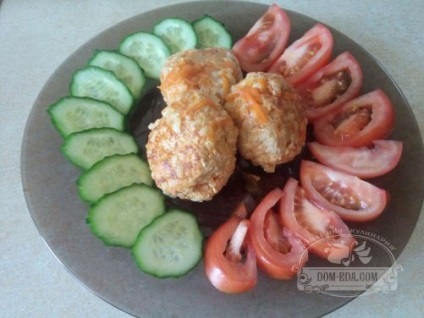 Meatballs din reteta de pui si carne de porc cu fotografie