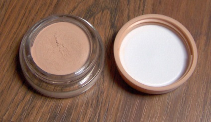 Alapítvány álom matt mousse Maybelline értékelés (krém) Alapítvány álom matt mousse Maybelline vélemények
