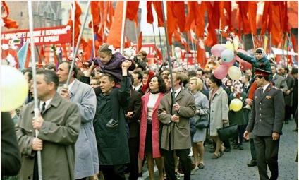 Cutie de pandora - viața în ussr bun sau rău