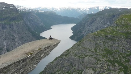 Troll limba (trolltung rock), Norvegia - portal turistic - lumea este frumoasa!