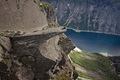 Troll limba (trolltung rock), Norvegia - portal turistic - lumea este frumoasa!