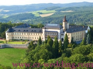 Dětenice Castle, a hivatal esküvők a Cseh Köztársaság „Bohémélet”