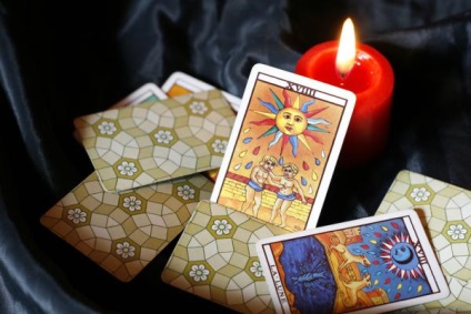 Fedezze fel és kidolgozása egy pakli Tarot kártyák - Tarot jóslás