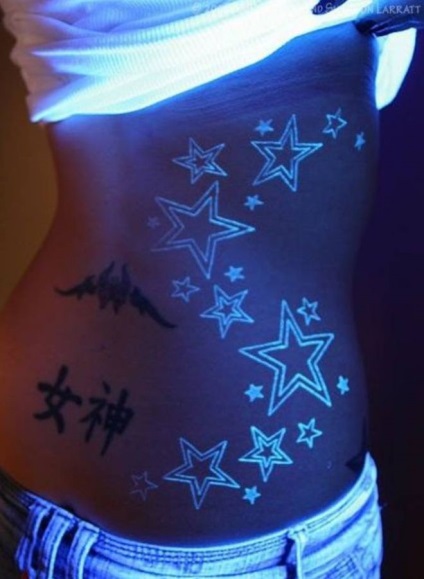 30 Cele mai impresionante tatuaje luminoase