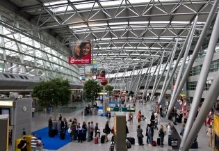 Düsseldorf Airport - Repülőtér leírás, terminálok és szolgáltatások