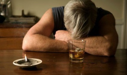 Alcoolul cauzează halucinoză, simptome, tratament