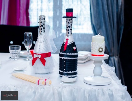 Sala de banchet pentru o nuntă în Khabarovsk, organizarea nunții este ieftină într-o cafenea 