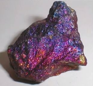 Bornite, varázslatos világában drágakövek