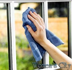 A jobb mosni az ablakokat, kristály és üvegáru