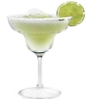 Ce este reteta de cocktailuri congelate Daiquiri Frozen - Articole - Cocktail-uri - Acasa Bar -